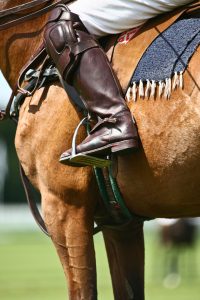 Mounted polo player